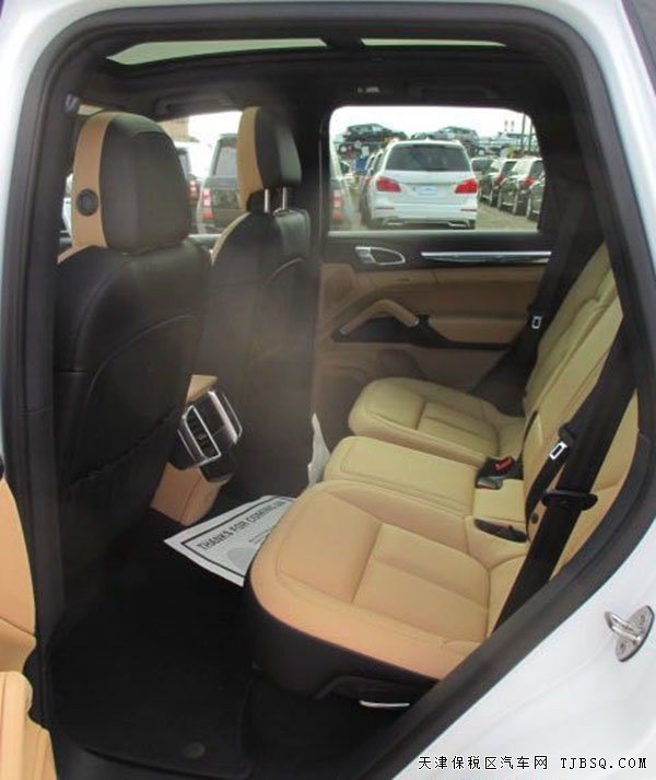 2016款保时捷卡宴3.0T柴油版 天津港现车报价