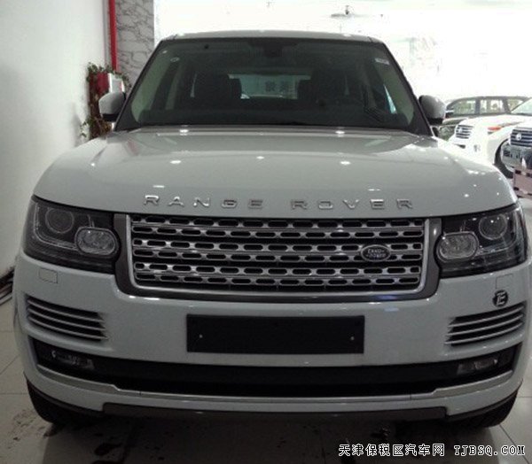 路虎揽胜3.0T柴油创世版 现车清仓特惠133万可分期购车