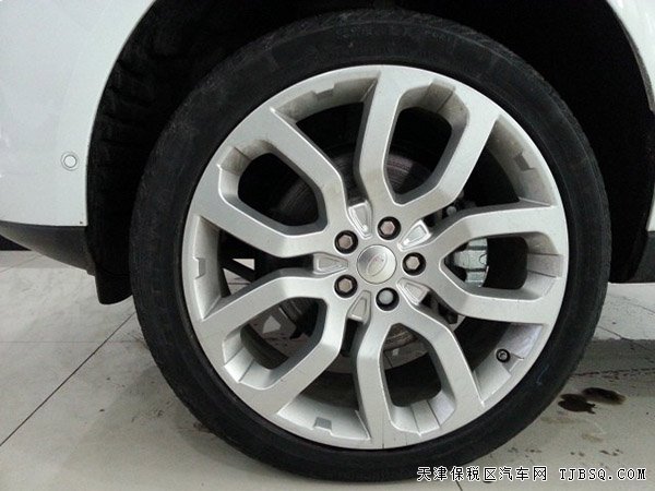 路虎揽胜3.0T柴油创世版 现车清仓特惠133万可分期购车