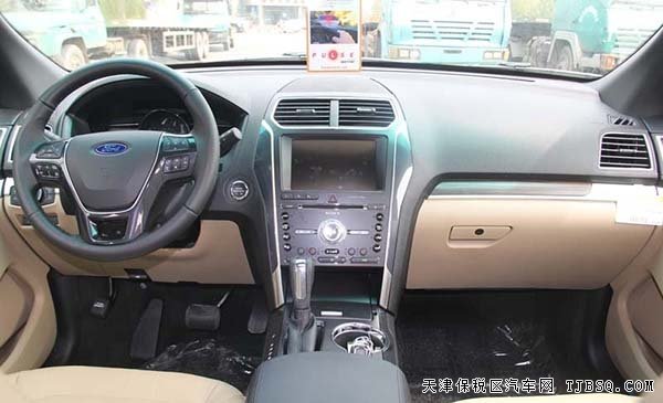 2015款福特探险者2.0T 天津自贸区现车让利购
