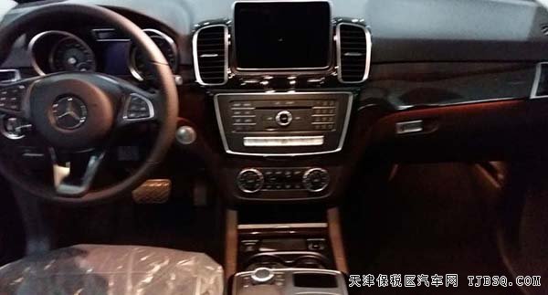 2016奔驰GLE400加规版3.0T 天津港现车惠报价