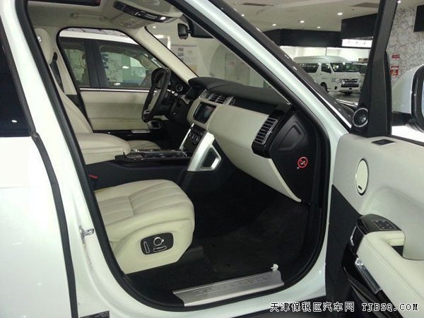 16款路虎揽胜3.0T行政版 19轮/全景/二代地形现车109万