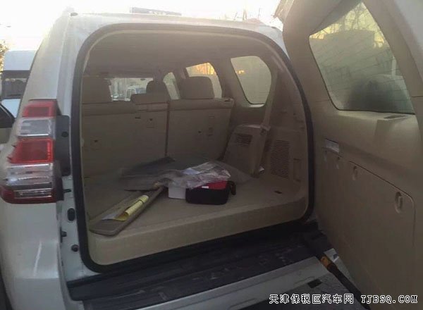 2016款丰田普拉多2700 全新进口霸道酬宾让利