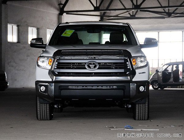 2016款丰田坦途5700美式皮卡 5.7L V8现车劲惠