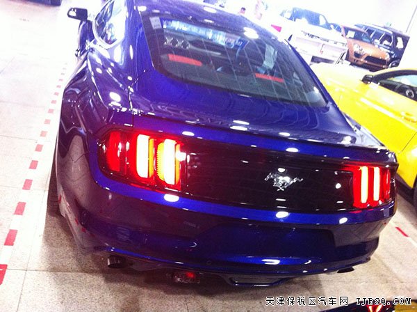 2016款福特野马2.3T美规版 肌肉跑车优惠走俏