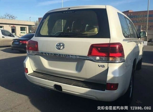 进口丰田兰德酷路泽4000 中东越野现车优惠呈现