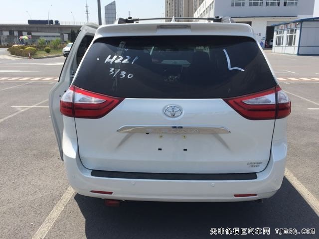 2016款丰田塞纳3.5L商务MPV 天津港现车惠报价