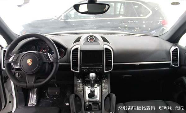 2016款保时捷卡宴汽油版3.6L 天津港现车享折扣