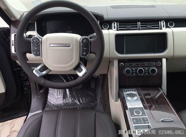 2016款路虎揽胜3.0T行政加长版 20轮/全景现车138万起