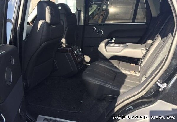 16款路虎揽胜3.0T行政柴油版 平行进口车现车享折扣