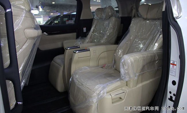 2016款丰田埃尔法3.5L商务车 现车热卖尽享奢华