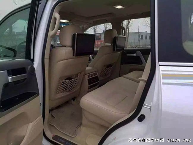 2016款丰田兰德酷路泽4600中东版报价 平行进口优惠购