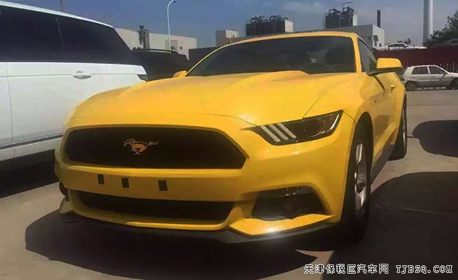 2015款福特野马2.3T美式肌肉跑车 美规版现车31万惠享