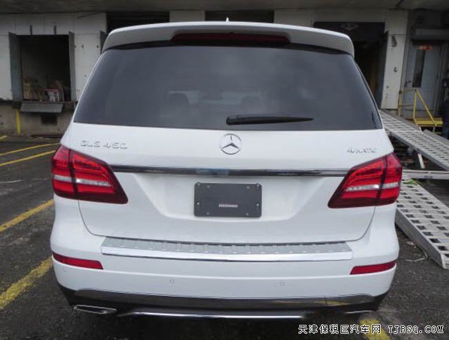 17款奔驰GLS450美规版 天津港优惠预定即将到港