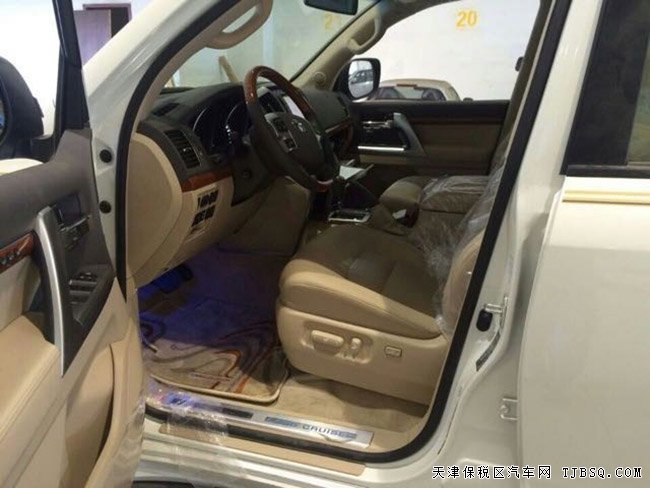 15款丰田酷路泽5700中东版 雷测/座椅通风现车109万起