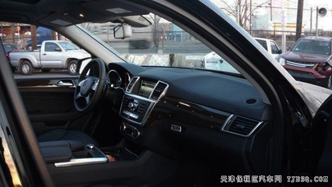 2016款奔驰GL450全尺寸越野 天津港现车惠报价