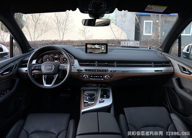 2016款奥迪Q7欧规版3.0T 平行进口现车优惠尽享