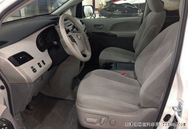 16款丰田塞纳3.5L商务车 豪华保姆车优惠巨献