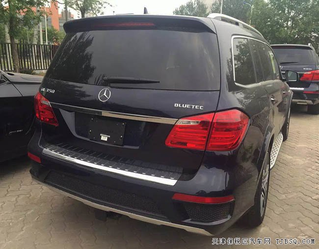 2016款奔驰GL350加规版 运动包/豪华包/雷测现车100万