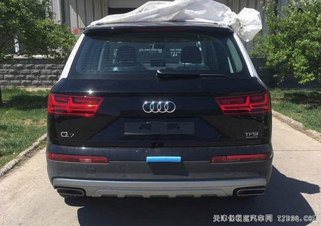 2017款奥迪Q7豪华越野 天津港现车热卖优惠走俏