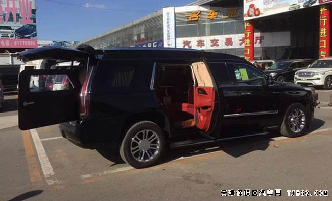 2016款凯迪拉克凯雷德6.2L加长版 现车优惠促销