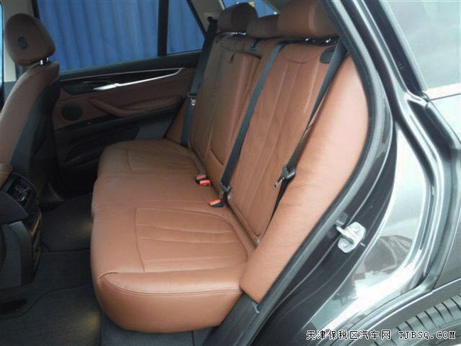 2016款宝马X5墨西哥版 19轮/全景/外观包现车优惠巨献