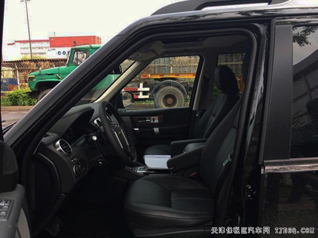 2016款路虎发现四3.0T加规版 现车热卖劲惠专享