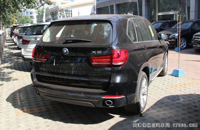 2016款宝马X5经典越野 3.0T现车热卖尽享优惠