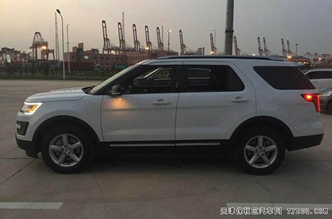 2016款福特探险者2.3T 平行进口车现车惠满津城