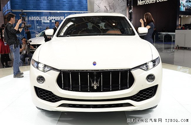 2017款玛莎拉蒂莱万特SUV 平行进口Levante预定120万起