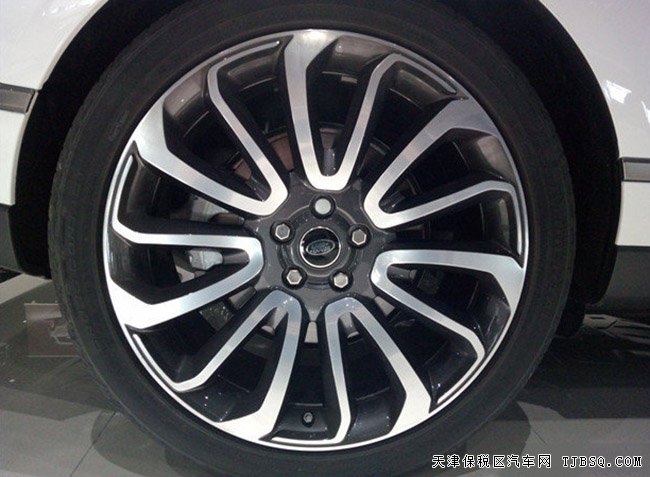 2016款路虎揽胜3.0T柴油创世版 欧规版豪华SUV现车钜惠