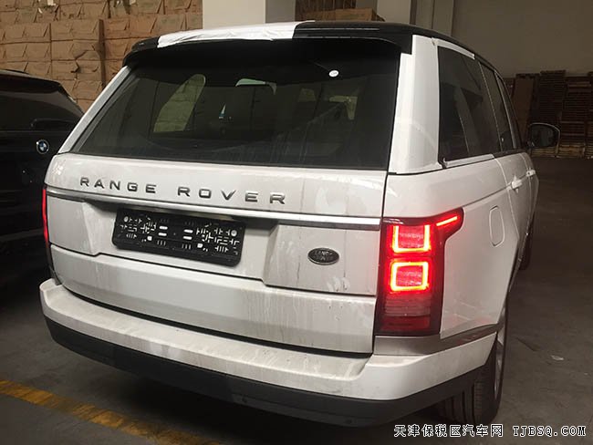 2016款路虎揽胜行政版3.0T 天津港现车惠享折扣