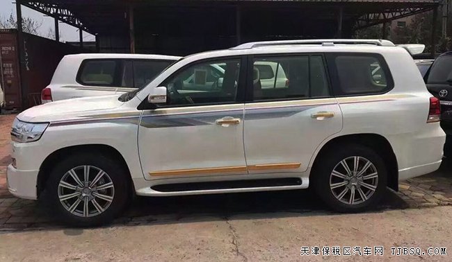 2016款丰田兰德酷路泽4000 陆巡4.0L优惠乐享