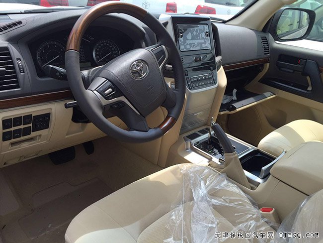 2016款丰田酷路泽4600中东版 陆巡4.6L V8现车优惠促