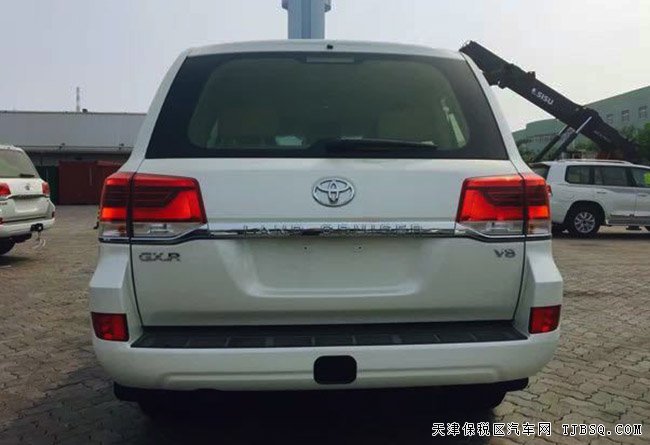 2016款丰田酷路泽4500中东版柴油 平行进口车盛惠来袭