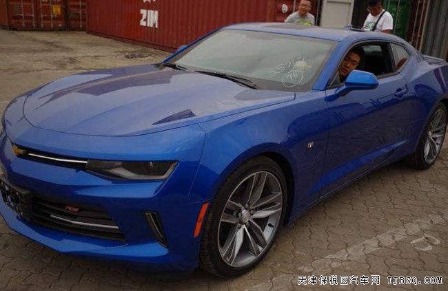 16款雪佛兰科迈罗大黄蜂2.0T加规版 平行进口现车33万