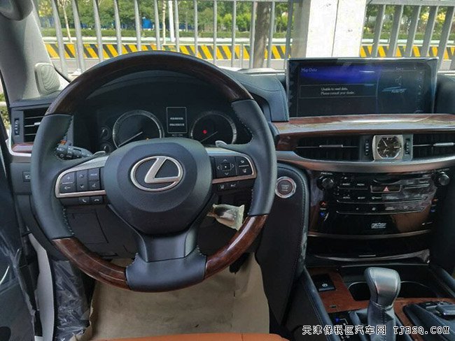 2016款中东雷克萨斯LX570 凌志八座现车震撼让利