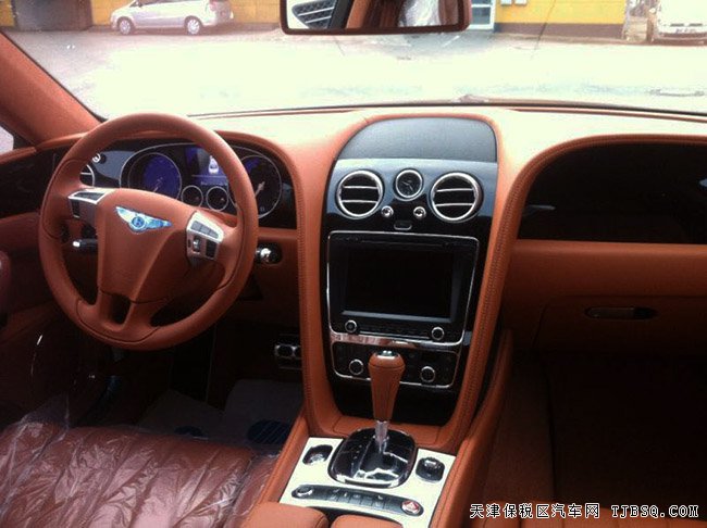 2016款宾利飞驰4.0T欧规版 平行进口车现车报价259万起