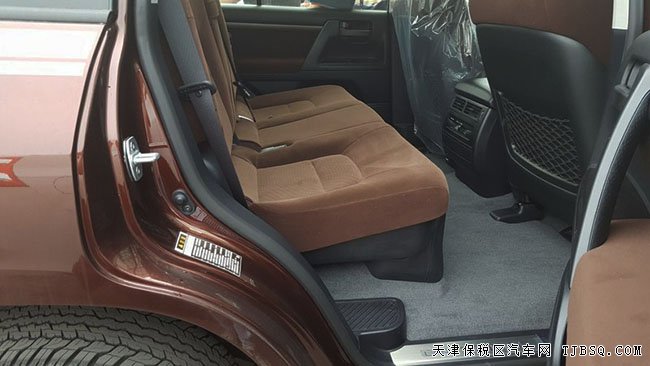 2016款丰田酷路泽4600 进口陆巡4.6L现车惠报价