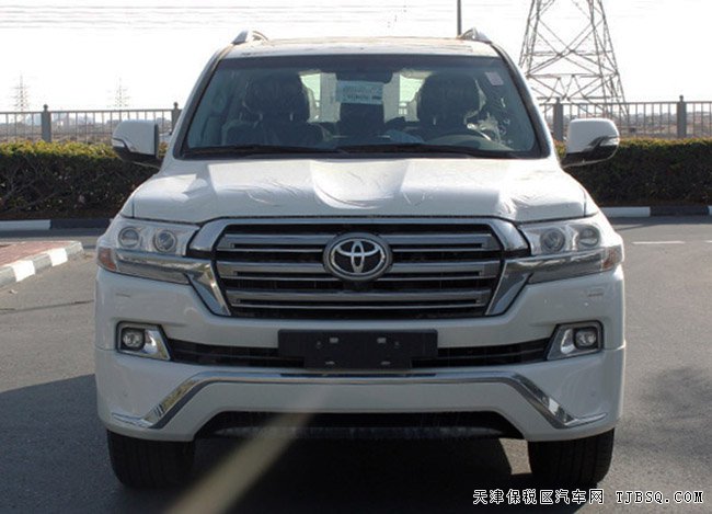 2016款丰田兰德酷路泽4600 陆巡4.6L V8优惠季
