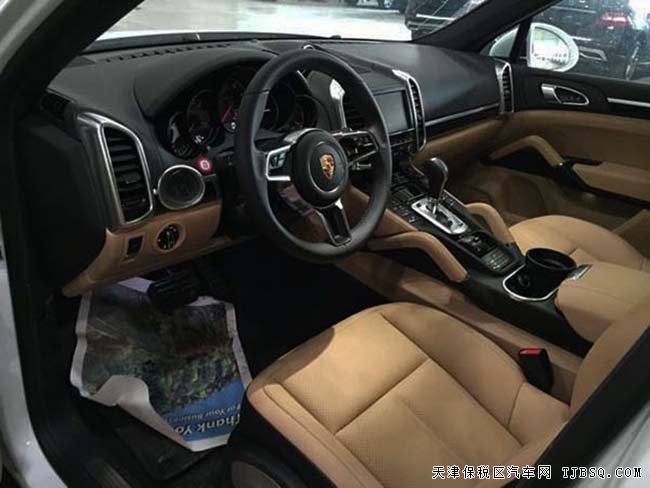 2016款保时捷卡宴汽油版 平行进口现车优惠酬宾