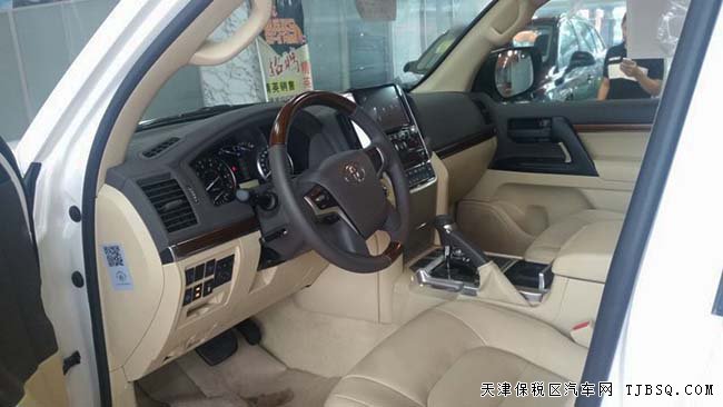 2016款丰田兰德酷路泽4600 进口陆巡优惠折扣