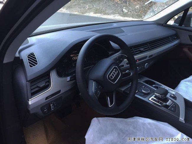 2016款奥迪Q7欧规版七座 平行进口车优惠报价让利尊享