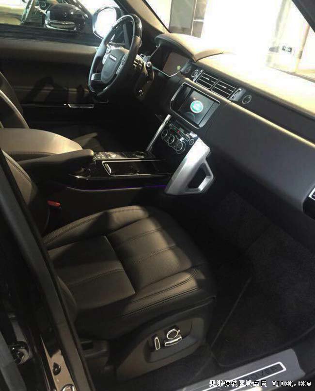 16款路虎揽胜3.0T加规黑耀版 柴油高配现车132万享折扣