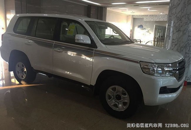 2016款中东丰田酷路泽4000 陆巡4.0L震撼让利