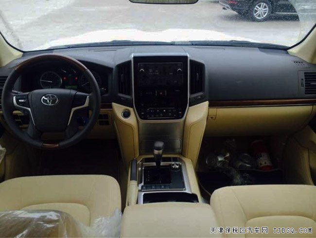 15/16款丰田酷路泽4600中东版 18轮/双差现车81.8万起