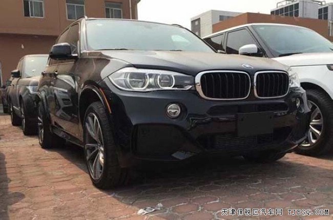 2016款宝马X5M包加版3.0T 天津港现车盛惠来袭