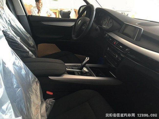 2016款宝马X5欧规版3.0T 平行进口现车让利酬宾