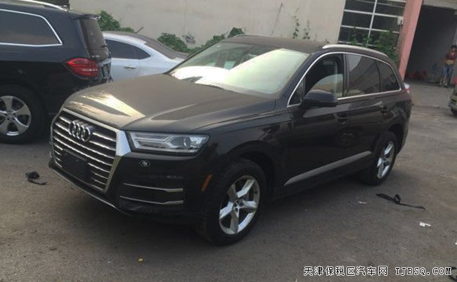 2017款奥迪Q7加规版七座 平行进口车现车热卖69万惠购