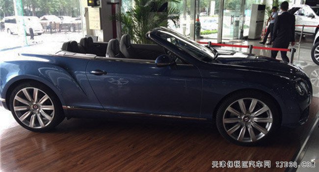 2016款宾利欧陆4.0T敞篷版 平行进口现车让利惠